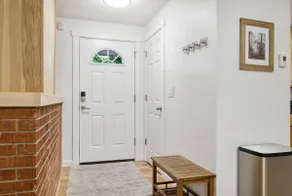 Very Clean and Cozy Centrally Located Home - Image 4