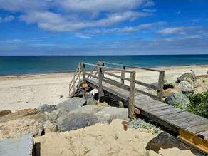 The Pleasant View | Oceanfront Bliss Awaits - Image 2
