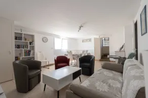 APARTAMENTO DE 110 M2 ST GEORGES DE DIDONNE - Image 2