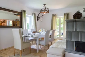Forest Chalet, 1,000 sqm garden, sauna, < 10 pax - Image 3