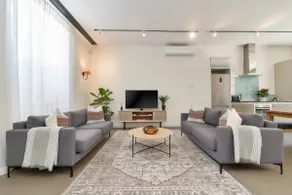 Stylish 4-Bedroom house - NO load shedding. - Image 4