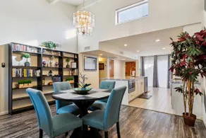 Modern Phoenix Home for a Private Getaway - Image 3