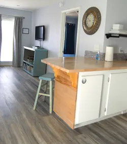 Your Henderson Private Retreat with a Full Kitchen - Image 4