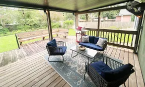 LSU Getaway Covered Patio, Grill & Large Yard - Image 3