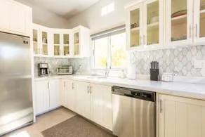 15A Beautiful Brand New 2BR 2BA Condominium Pool - Image 2