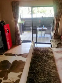 Romantic Hideaway for Two - Image 4