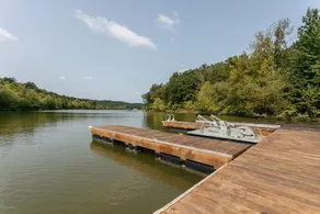 40-Acre Secluded Lakefront Nolin Lake Estate - Image 2