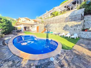 Canyelles Beach Vila with Swimming Pool - Image 2