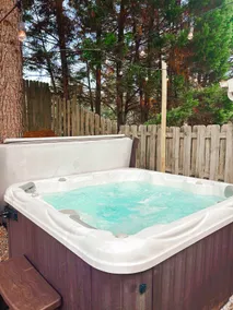 Relaxing 3 BR2BA Retreat with HotTub only 1.4 to Augusta National  - Image 2