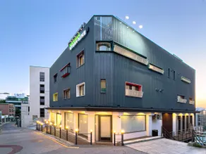 Namsan City view, Rooftop studio all-inclusive - Image 2