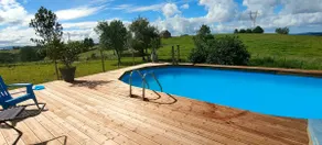 The Loustaou d'Élisa gîte large group jacuzzi - Image 3
