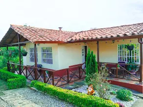 BEAUTIFUL COUNTRY HOUSE WITH PRIVATE POOL - SAN GIL - Image 3