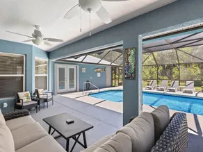 ☆☀︎❀ Pool House Paradise! Heated Pool, Poolside TV, Pool Table, Near Beaches! - Image 4