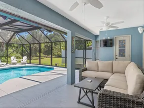 ☆☀︎❀ Pool House Paradise! Heated Pool, Poolside TV, Pool Table, Near Beaches! - Image 3