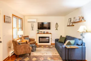 Cozy Creekside Cabin - Image 3