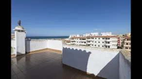 Duplex penthouse on the beachfront - Image 5