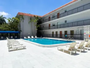 Furnished apartment 2 minutes from the beach - Image 5