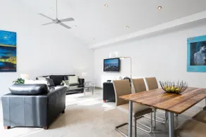 StayCentral - Fairfield Four-bedroom Home - Image 3