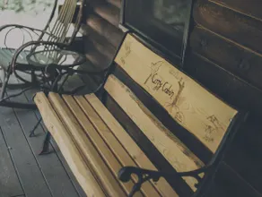 Cozy log cabin - Image 4
