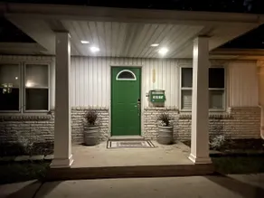 The Hideaway-New Sauna & Jacuzzi - Image 4