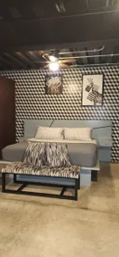 Laura's Loft - Image 2