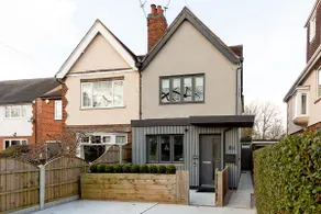 University Walk - Totally self contained annex - Image 2
