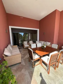 3-storey luxury villa with pool in Silivri Gazitepe - Image 4