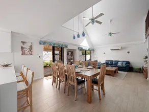 Free unlimited WIFI, 150m to beach, quiet, fenced - Image 2
