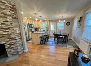 Newly Renovated Home Walk To University of Maine - Image 2