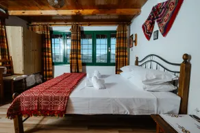 Villa Kamari- Stunning Views - Image 4