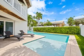 Ocean-View Oasis with Pool, Hot Tub, Walk to Beach - Image 4
