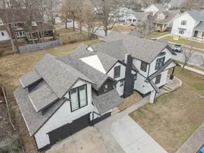 1362 E. Cherry- Pickwick District Lots of Charm - Image 5