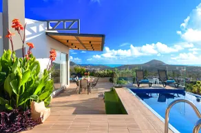 Villa Canes Heated Pool - Image 3