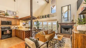 Hilltop Paradise! Valley View! King & Queen beds! - Image 4