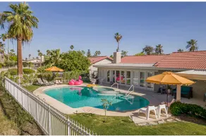 Desert Pool House: Sun, Swim, Sip & Stay - Image 2