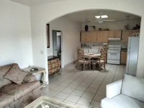 Lovely Central Guest House-just off Park Grounds! - Image 2