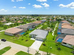 SEASIDE VILLA CORAL GARDEN - Great new home with a beautiful Garden - Image 5