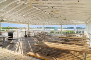 The Sea House - Image 5