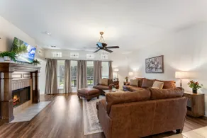 PrimRose Springs Rental Suites-10 guests - Image 4