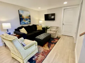 Quiet 2BR Lwr Level, Full Kit, Wifi, Private Ent - Image 4