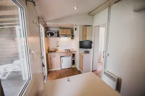 One-Bedroom Apartment with Lake View in Terme Čatež 5 - Image 4