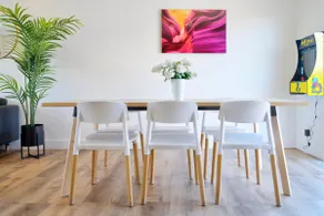 Modern & open 3 bed by Horseshoe Bend, Antelope - Image 2