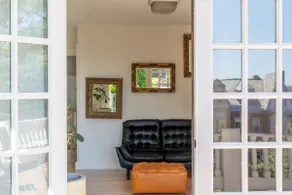 Historic Stunner w/WasherDryer, Balcony, 2 bedroom - Image 4