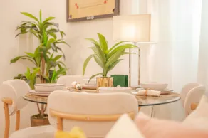 2BR Cozy Stay | Stylish, Netflix & Central Jeddah - Image 5