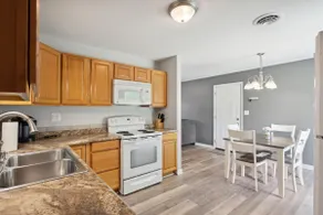 3 bedroom brick ranch for 30 day+ *NO Cleaning fee - Image 3