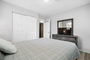 3 bedroom brick ranch for 30 day+ *NO Cleaning fee - Image 4