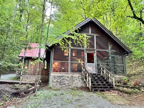 Cozy Mountain Cabin 15 min to Highlands NC - Image 2