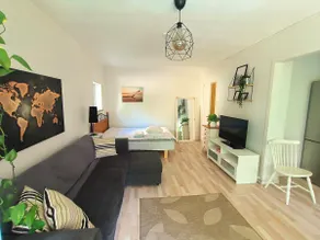 Spacious and cozy studio - Image 2