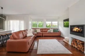 Shalimahs Secret-Beautifully Designed Luxe Cottage *10min to HV Gardens - Image 2
