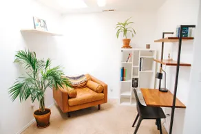 Cathedral Park townhome with Porch! - Image 5